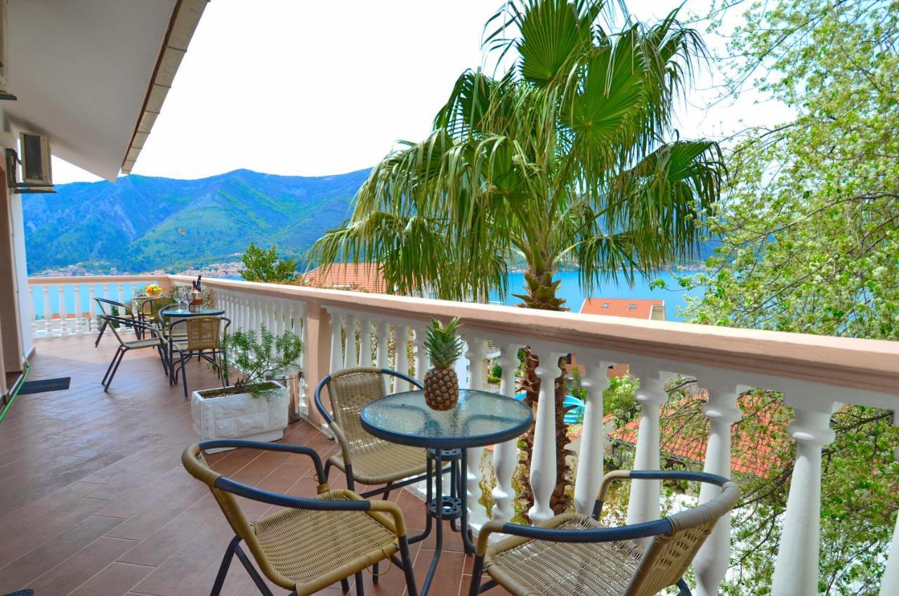 Apartments Blue Lagoon Kotor Eksteriør billede